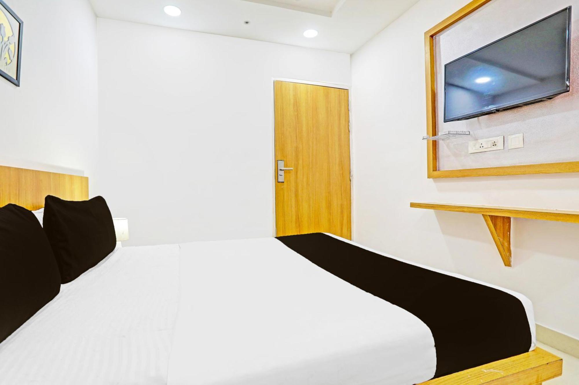 Super Hotel O Raipur Luaran gambar