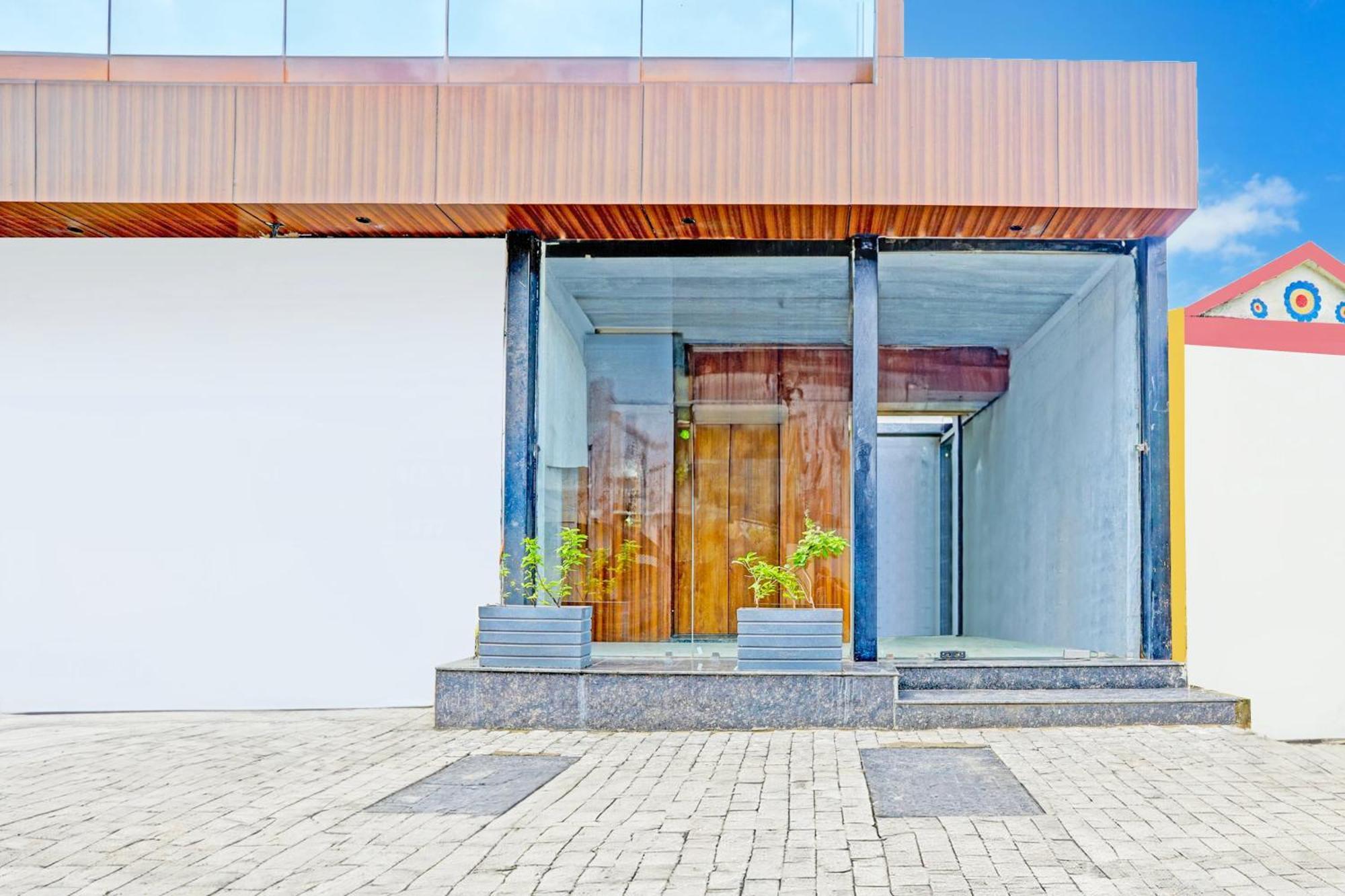 Super Hotel O Raipur Luaran gambar